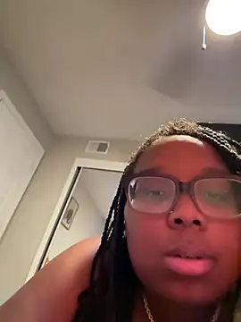 layitinme online show from June 14, 6:31 pm