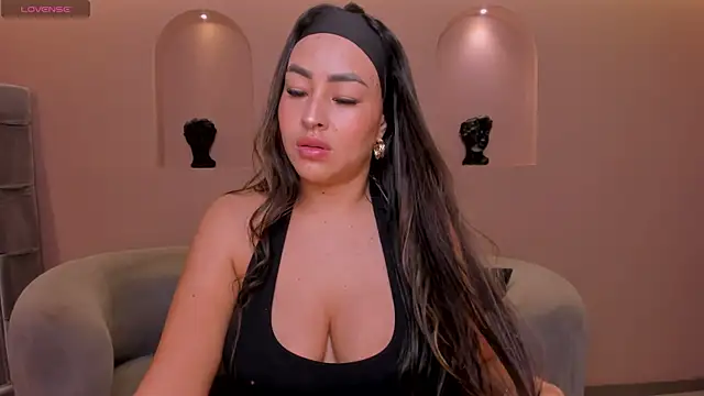 VictoriaBennetX online show from July 5, 11:22 pm