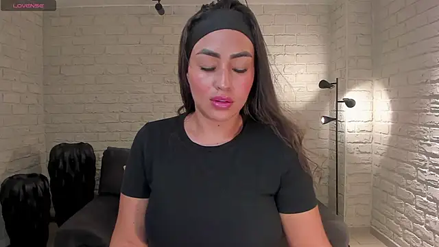 VictoriaBennetX online show from July 14, 7:53 pm