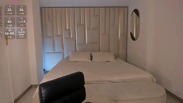 VictoriaBennetX online show from August 1, 8:07 pm