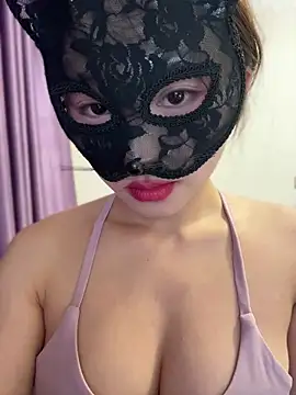 HiLILI-00 online show from July 15, 3:52 pm