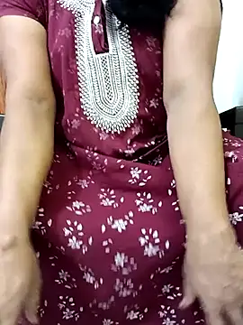 Snapshot of tamil_malluaunty chatting on June 25, 10:20 am tamil malluaunty online show from June 25, 10:20 am