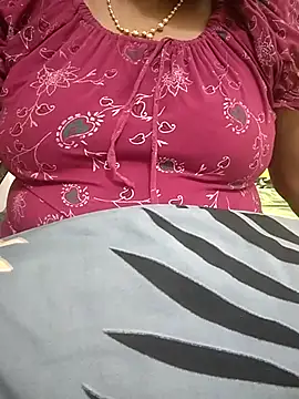 Snapshot of tamil_malluaunty chatting on July 12, 8:48 am tamil malluaunty online show from July 12, 8:48 am