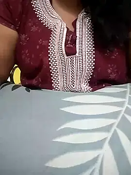 Snapshot of tamil_malluaunty chatting on July 11, 11:21 am tamil malluaunty online show from July 11, 11:21 am