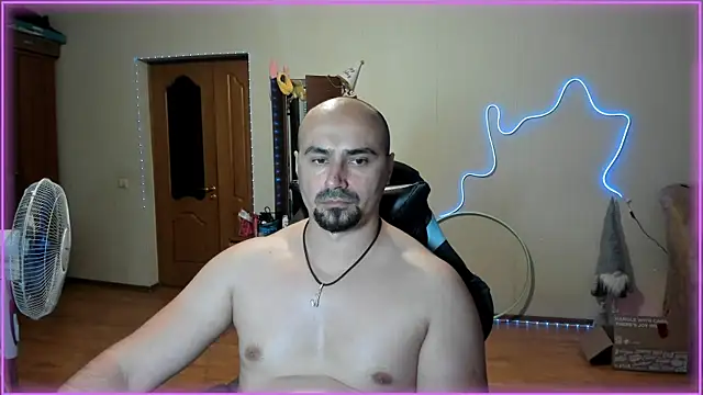 Snapshot of -SexyDaddy- chatting on July 10, 2:50 pm -SexyDaddy- online show from July 10, 2:50 pm