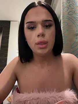 AureliaSatnal online show from May 31, 10:43 pm