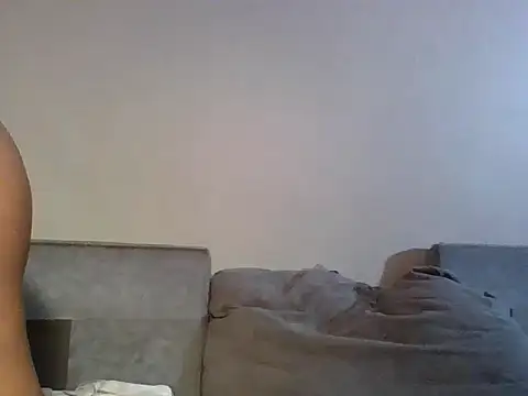Snapshot of Cutie_blondiey chatting on June 12, 3:21 pm Cutie blondiey online show from June 12, 3:21 pm