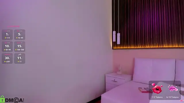 Snapshot of rebecaa_grey chatting on July 9, 1:54 pm rebecaa grey online show from July 9, 1:54 pm
