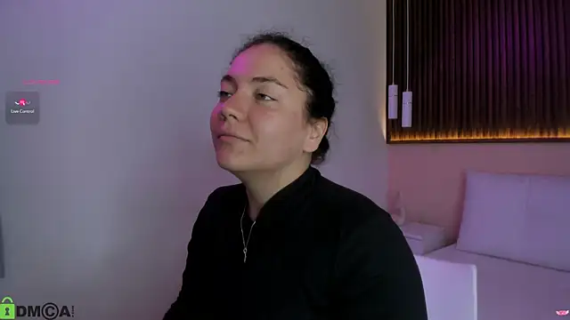 Snapshot of rebecaa_grey chatting on July 6, 2:24 pm rebecaa grey online show from July 6, 2:24 pm