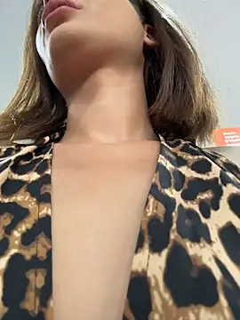Snapshot of chloenyx chatting on June 20, 12:54 pm chloenyx online show from June 20, 12:54 pm