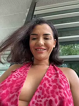 Snapshot of chloenyx chatting on July 16, 12:02 pm chloenyx online show from July 16, 12:02 pm
