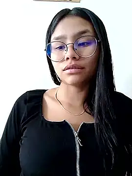 Sofielovee-01 online show from June 4, 1:16 pm