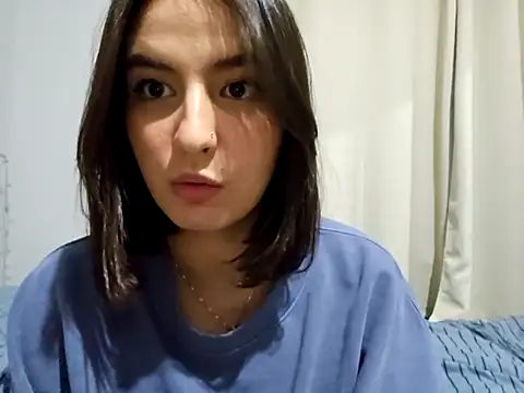 Snapshot of Juh_castro chatting on July 16, 10:40 pm Juh castro online show from July 16, 10:40 pm