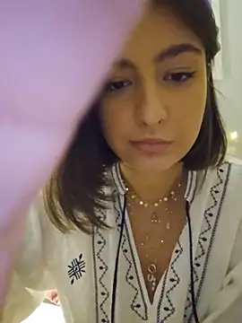 Snapshot of Juh_castro chatting on June 2, 2:39 pm Juh castro online show from June 2, 2:39 pm