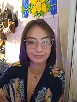 Snapshot of Juh_castro chatting on June 7, 3:06 pm Juh castro online show from June 7, 3:06 pm