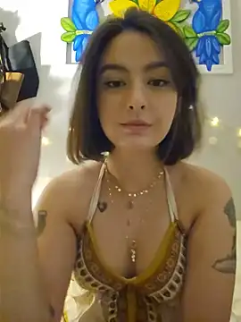 Snapshot of Juh_castro chatting on June 3, 2:55 pm Juh castro online show from June 3, 2:55 pm