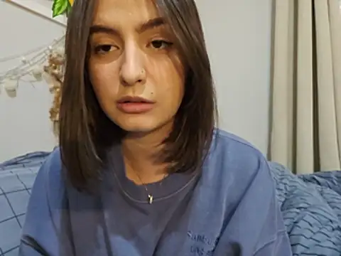 Snapshot of Juh_castro chatting on July 15, 6:37 pm Juh castro online show from July 15, 6:37 pm