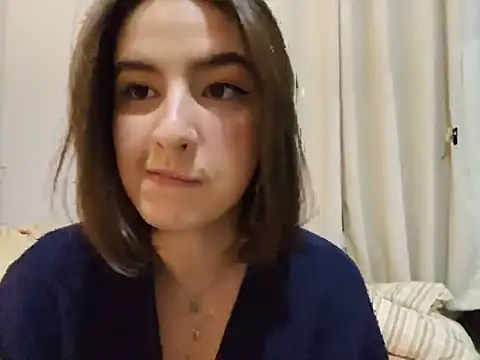 Snapshot of Juh_castro chatting on June 17, 6:40 pm Juh castro online show from June 17, 6:40 pm