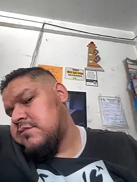 Snapshot of fercho25rv chatting on June 4, 7:18 pm fercho25rv online show from June 4, 7:18 pm
