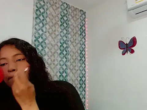 Snapshot of Isabellacarson chatting on June 6, 5:07 pm Isabellacarson online show from June 6, 5:07 pm