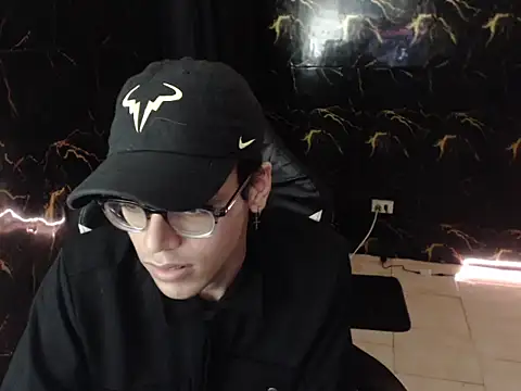 draven sex online show from June 11, 7:55 pm