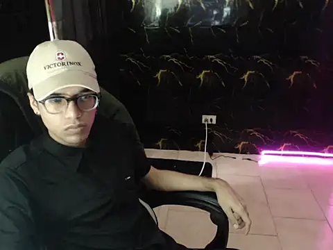 draven sex online show from June 3, 7:07 pm