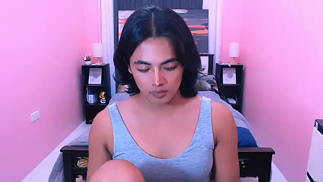 Snapshot of MiamoreAmara69 chatting on June 14, 2:24 am MiamoreAmara69 online show from June 14, 2:24 am