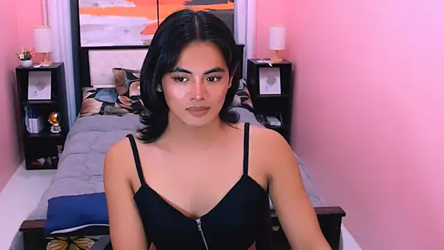 Snapshot of MiamoreAmara69 chatting on June 20, 10:15 pm MiamoreAmara69 online show from June 20, 10:15 pm