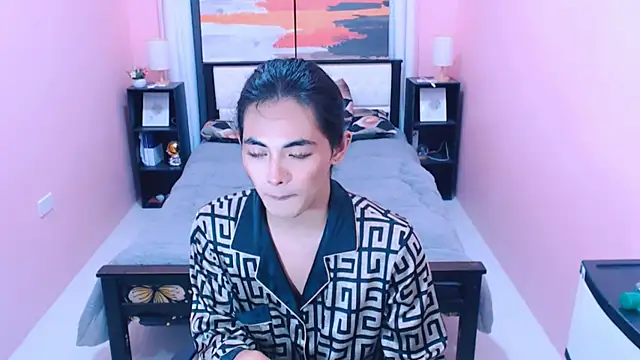 Snapshot of MiamoreAmara69 chatting on July 13, 4:28 pm MiamoreAmara69 online show from July 13, 4:28 pm