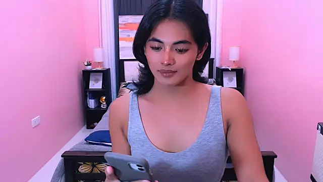 Snapshot of MiamoreAmara69 chatting on June 17, 6:02 am MiamoreAmara69 online show from June 17, 6:02 am