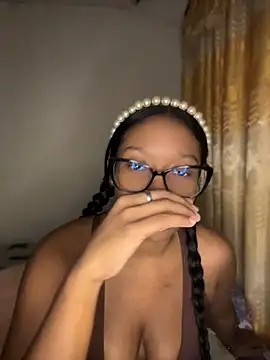 chell iivy online show from July 14, 5:34 am