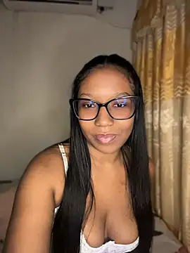 chell iivy online show from July 10, 5:18 am