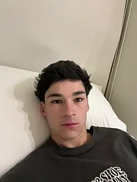 xxuserxx    online show from May 30, 3:13 am