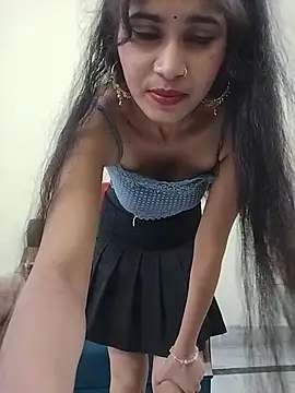 Snapshot of Naughty_Kiara_ chatting on July 6, 2:40 am Naughty Kiara online show from July 6, 2:40 am