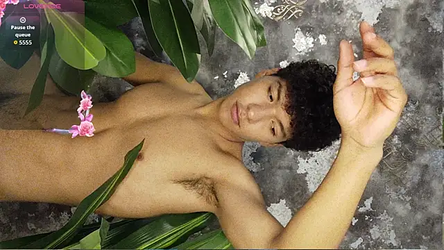 Maximiliano Young online show from June 28, 11:05 am