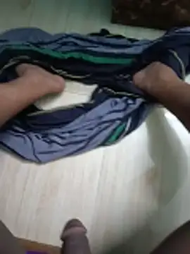 Snapshot of MrBoy-Bangladesh chatting on June 18, 1:05 pm MrBoy-Bangladesh online show from June 18, 1:05 pm