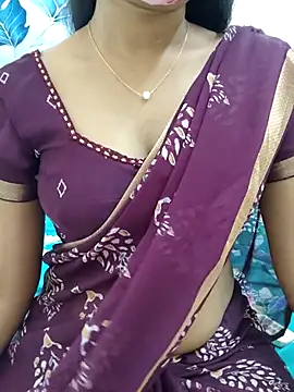 Snapshot of Tamildreamgurl chatting on July 25, 7:49 am Tamildreamgurl online show from July 25, 7:49 am