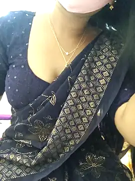 Snapshot of Tamildreamgurl chatting on July 10, 7:08 am Tamildreamgurl online show from July 10, 7:08 am