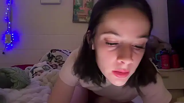 Faithluvv05 online show from June 1, 11:48 pm