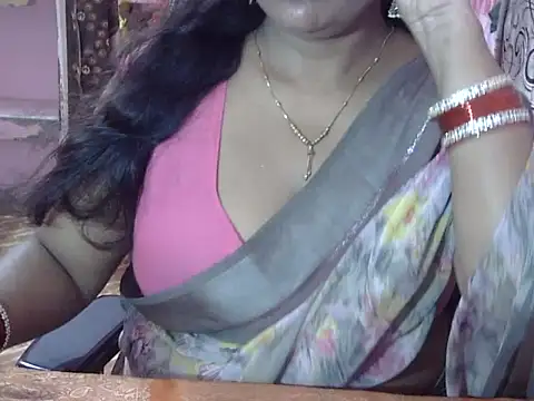 Snapshot of PRIYANKA_023 chatting on June 17, 9:08 am PRIYANKA 023 online show from June 17, 9:08 am