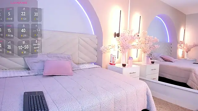 Snapshot of savina_ricci chatting on June 26, 3:12 am savina ricci online show from June 26, 3:12 am