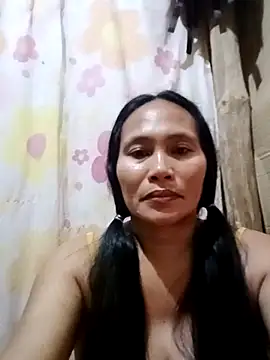 Snapshot of Queenslay chatting on July 3, 12:55 pm Queenslay online show from July 3, 12:55 pm