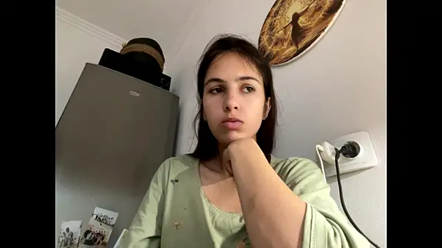 Snapshot of SindyKay chatting on July 9, 5:08 am SindyKay online show from July 9, 5:08 am
