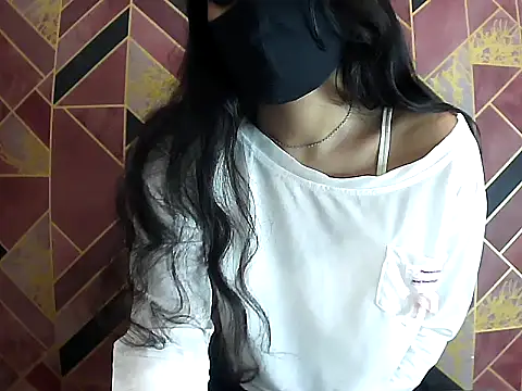 Hot-Roshni online show from June 24, 7:01 pm