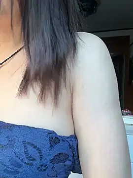 Snapshot of xxiaxia-2026 chatting on June 7, 1:33 am xxiaxia-2026 online show from June 7, 1:33 am