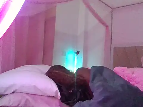 Xannaxx  online show from July 1, 4:35 am