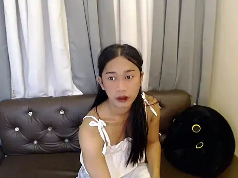Snapshot of kyla_pretty chatting on July 10, 1:16 am kyla pretty online show from July 10, 1:16 am