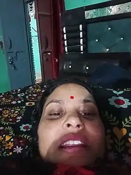 Snapshot of SEXY_POOJA234 chatting on May 30, 2:23 pm SEXY POOJA234 online show from May 30, 2:23 pm