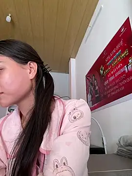 Snapshot of Miu_sexyy chatting on July 3, 1:56 am Miu sexyy online show from July 3, 1:56 am