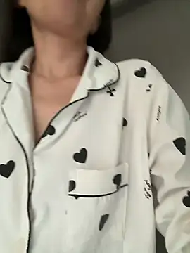Snapshot of Xiao_Mao_meow chatting on July 1, 12:44 am Xiao Mao meow online show from July 1, 12:44 am